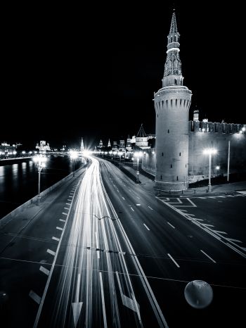 Moscow, Kremlin, black and white Wallpaper 1668x2224