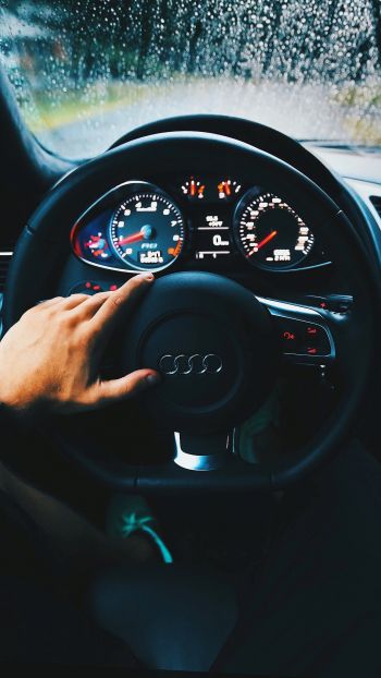 Бьём рекорды скорости за рулём Audi RS7 Sportback — ДРАЙВ
