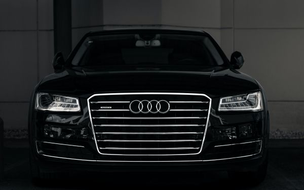 Обои 1920x1200 Audi, фары, черный