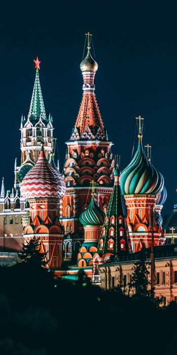 St. Basil's Cathedral, Moscow, Russia Wallpaper 720x1440