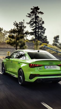 Обои 640x1136 Audi RS 3, дорога