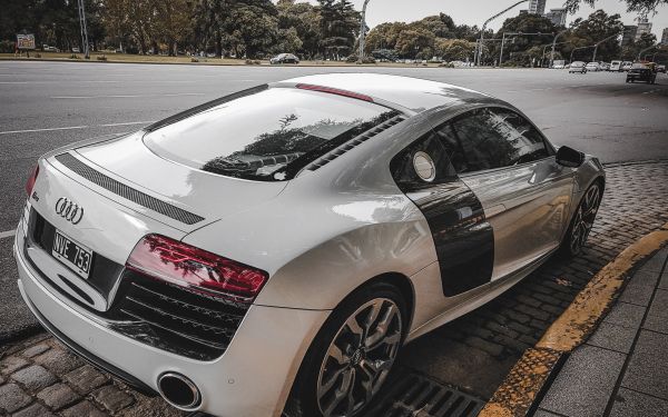 Обои 2560x1600 Audi R8, спортивная машина