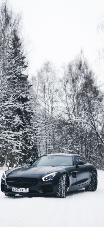 Обои 1125x2436 Mercedes-AMG, черное и белое, зима