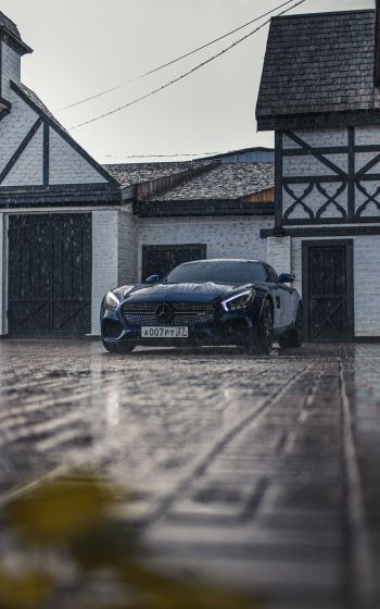 Обои 1600x2560 Mercedes-AMG, спортивная машина, дождь