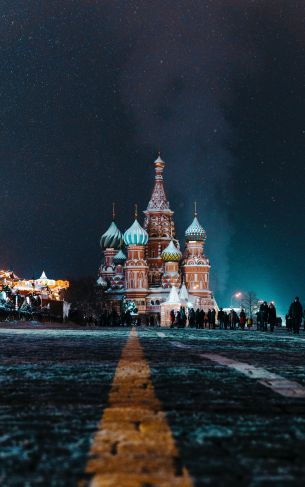 St. Basil's Cathedral, Red Square, Moscow Wallpaper 1752x2800