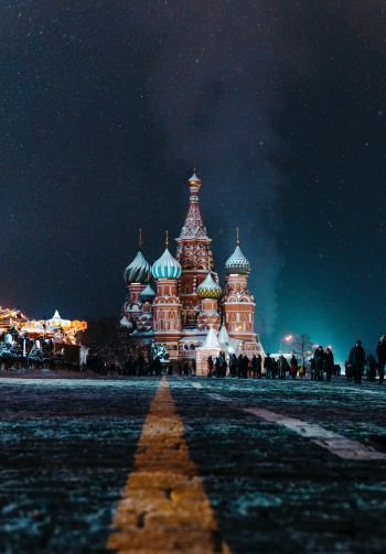 St. Basil's Cathedral, Red Square, Moscow Wallpaper 1640x2360