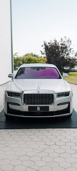 Rolls-Royce, white Wallpaper 1080x2400