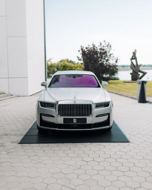 Rolls-Royce, white Wallpaper 4038x5047