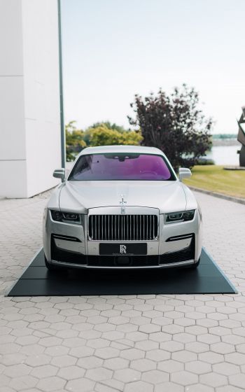 Rolls-Royce, white Wallpaper 1600x2560