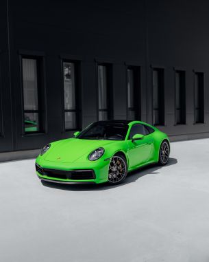 Обои 4162x5202 Porsche 911, спортивная машина, зеленый