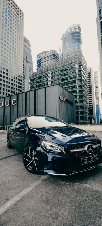 Обои 1080x2400 Mercedes, город