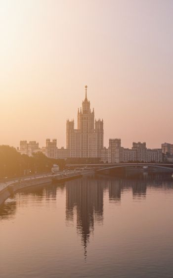 Raushskaya embankment, Stalin skyscraper, Moscow Wallpaper 1600x2560