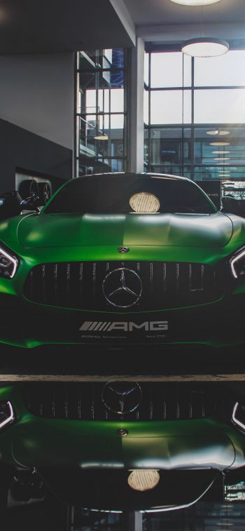 Mercedes-AMG GT Wallpaper 1170x2532