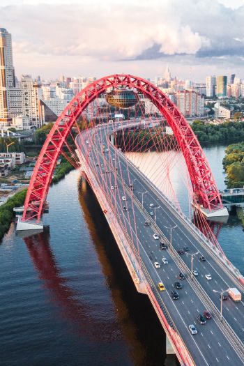 Zhivopisny Bridge, Moscow, Russia Wallpaper 640x960