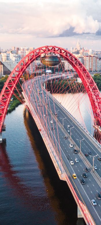 Zhivopisny Bridge, Moscow, Russia Wallpaper 720x1600