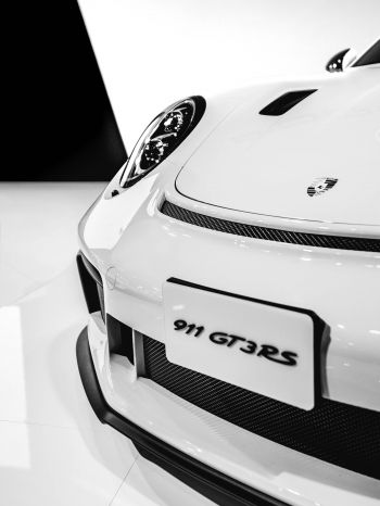 Обои 1620x2160 Porsche 911 GT3 RS, белый, спортивная машина