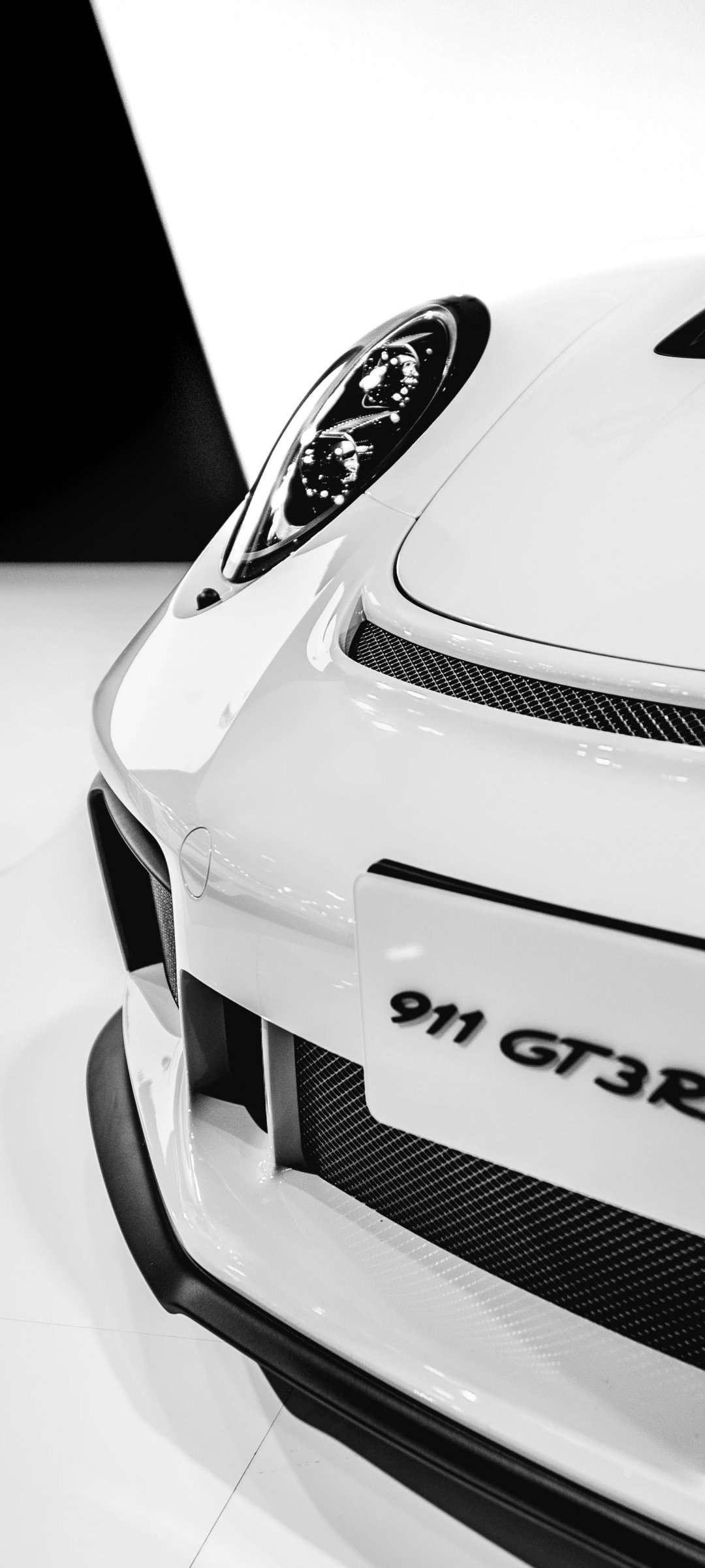 Porsche 911 GT3 RS, белый, спортивная машина Обои 1080x2400 Samsung Galaxy  A51, S21, A71, A31 / Xiaomi Redmi Note 9 Pro, Redmi Note 9S, Poco X3 /  Honor 30, 10X Lite / OnePlus 8, 8T