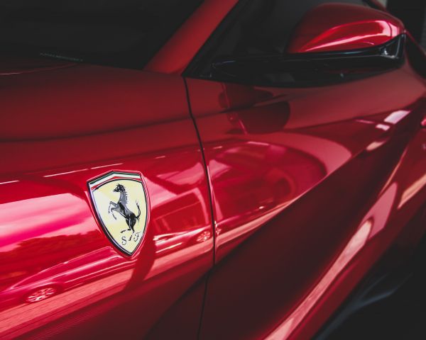 red ferrari, sports car Wallpaper 1280x1024