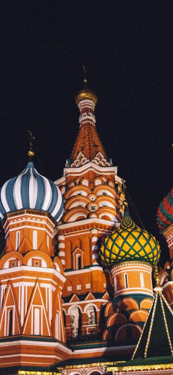 St. Basil's Cathedral, Moscow, Russia Wallpaper 1170x2532