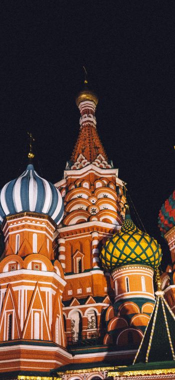 St. Basil's Cathedral, Moscow, Russia Wallpaper 1080x2340