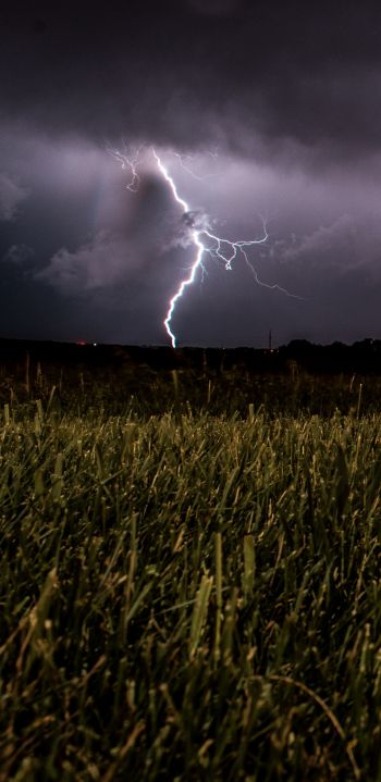 bad weather, clouds, lightning Wallpaper 1080x2220