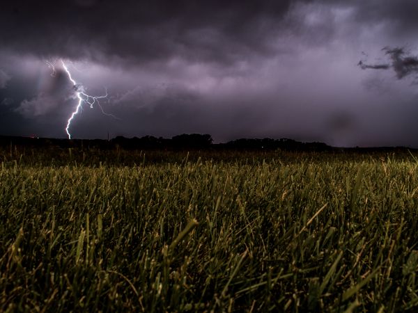 bad weather, clouds, lightning Wallpaper 800x600