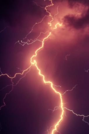 thunderstorm, lightning, bad weather Wallpaper 640x960