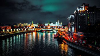 Обои 2560x1440 Москва река, Москва, Россия