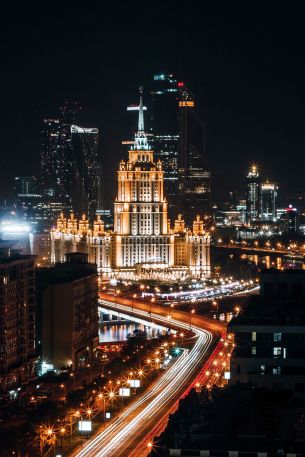 Stalin skyscraper, Moscow, Russia Wallpaper 640x960