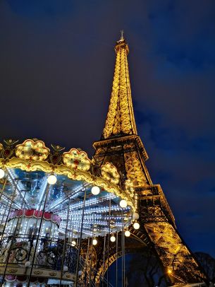 Eiffel Tower, Paris, France Wallpaper 2736x3648