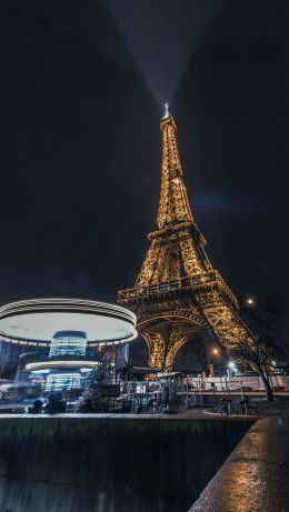 Eiffel Tower, Paris, France Wallpaper 640x1136