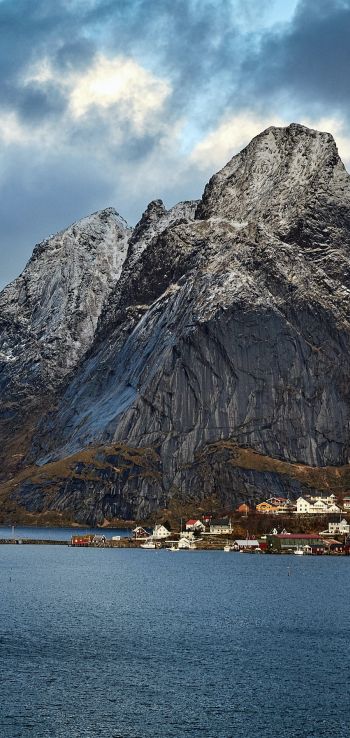 Norway, mountain, lake Wallpaper 720x1520