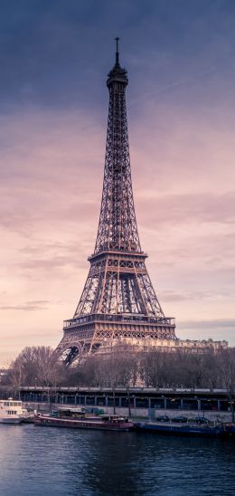 Eiffel Tower, Paris, France Wallpaper 720x1520