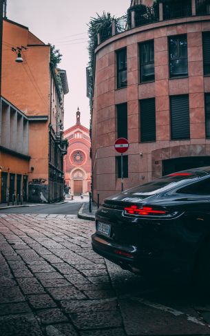 Porsche Panamera, Milan, street Wallpaper 1200x1920