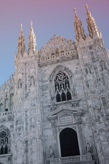 Обои 640x960 Пьяцца-дель-Дуомо, собор, Милан