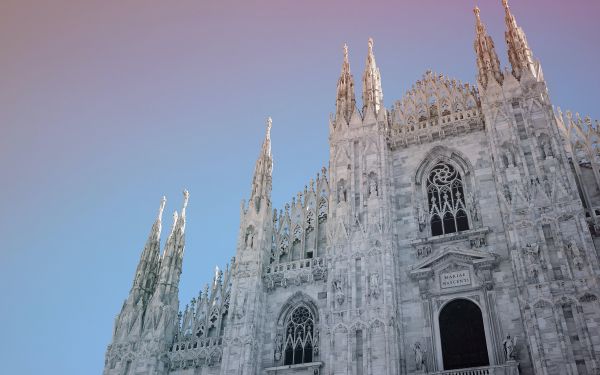 Piazza del Duomo, cathedral, Milan Wallpaper 1920x1200