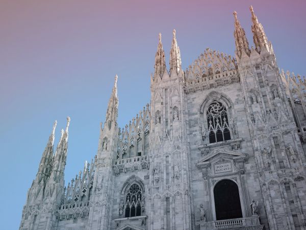 Piazza del Duomo, cathedral, Milan Wallpaper 1024x768