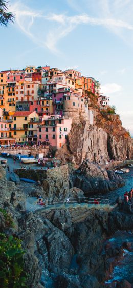 Manarola, Italy, cliff Wallpaper 1284x2778