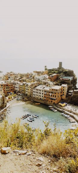 Cinque Terre, Italy, city Wallpaper 1440x3200