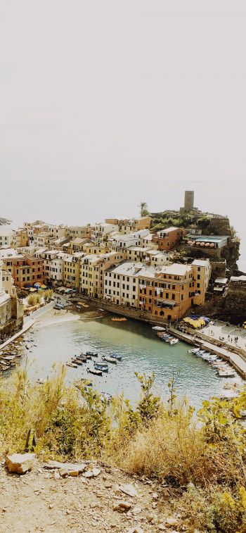 Cinque Terre, Italy, city Wallpaper 828x1792