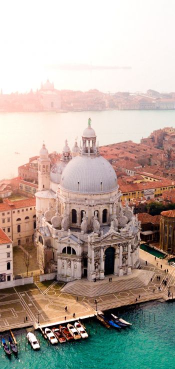 Venice, bird's eye view, Italy Wallpaper 720x1520