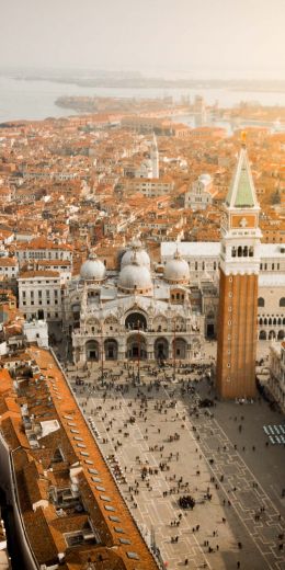 Venice, Italy, bird's eye view Wallpaper 720x1440