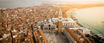 Venice, Italy, bird's eye view Wallpaper 2560x1080