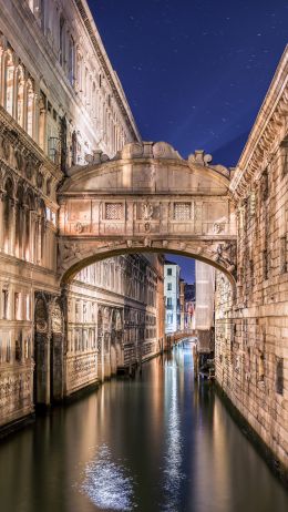 Venice, Italy, channel Wallpaper 2160x3840