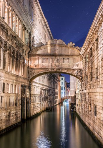 Venice, Italy, channel Wallpaper 1668x2388