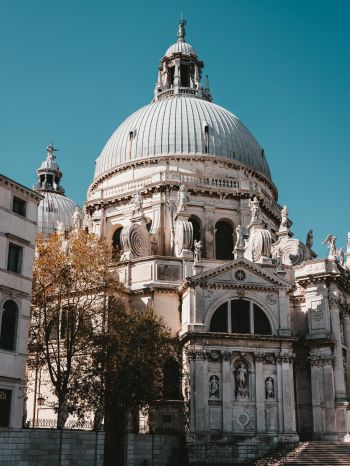 Обои 1620x2160 церковь, купол, Венеция