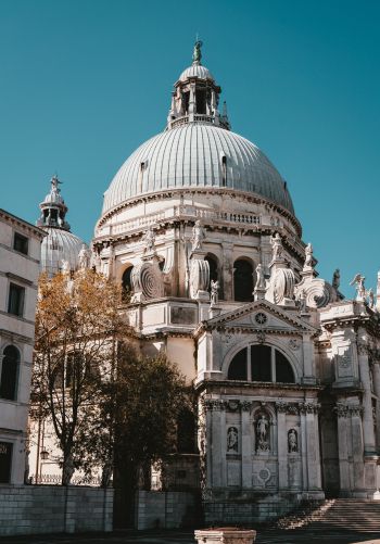 Обои 1668x2388 церковь, купол, Венеция