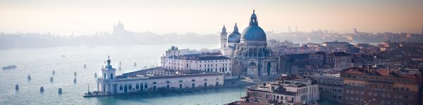 Venice, Italy, bird's eye view Wallpaper 1590x400