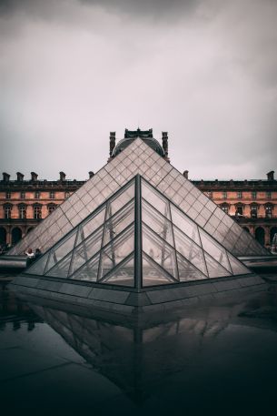Louvre, Paris, France Wallpaper 4000x6000