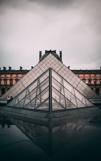Louvre, Paris, France Wallpaper 1752x2800